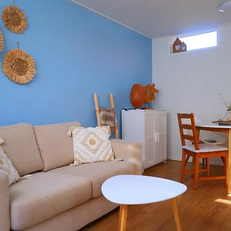 Holiday home Blue Wave *