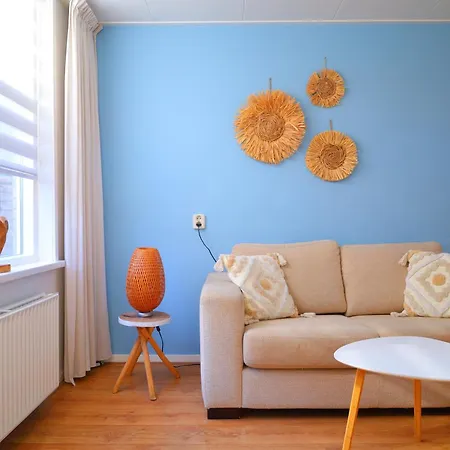 Holiday home Blue Wave Egmond aan Zee